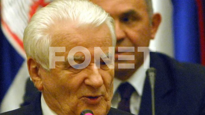 Preminuo Dragoljub Mićunović